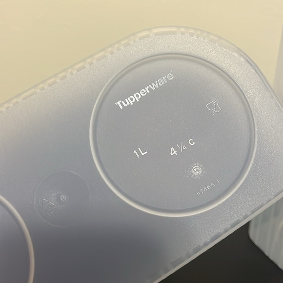 NEW Tupperware Fresh-N-Cool Set - Picture 7 of 11